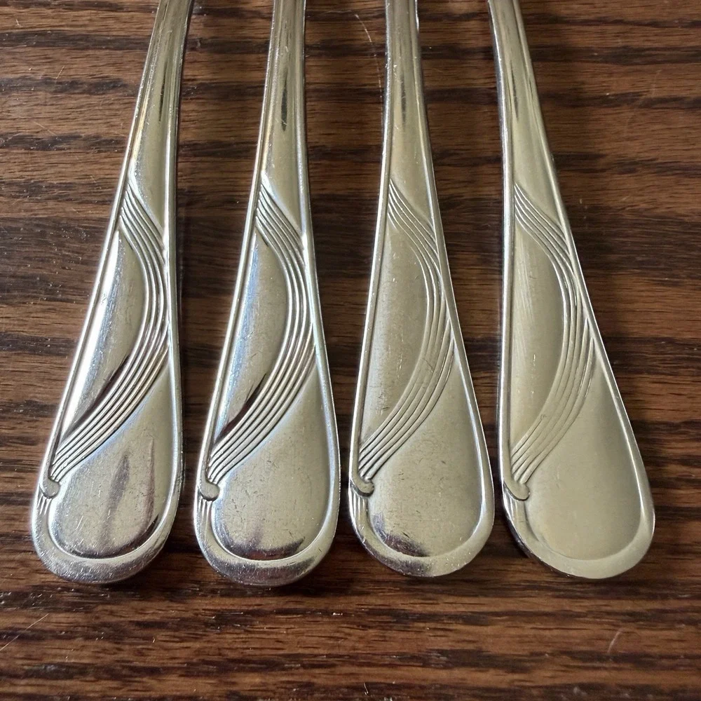 Bon Chef Oyster/Cocktail Forks 18/10 Stainless Steel Wave Pattern Lot Of 4
